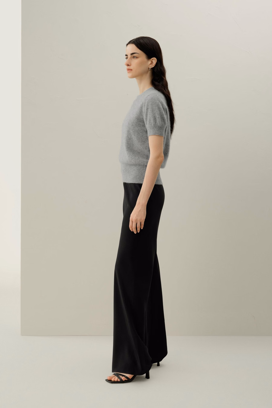 Maglione in Cashmere Spazzolato a Maniche Corte