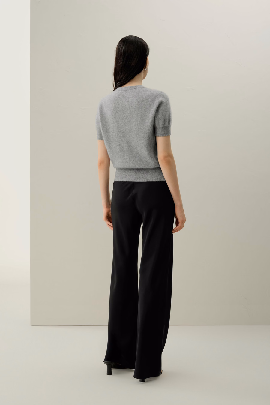 Maglione in Cashmere Spazzolato a Maniche Corte