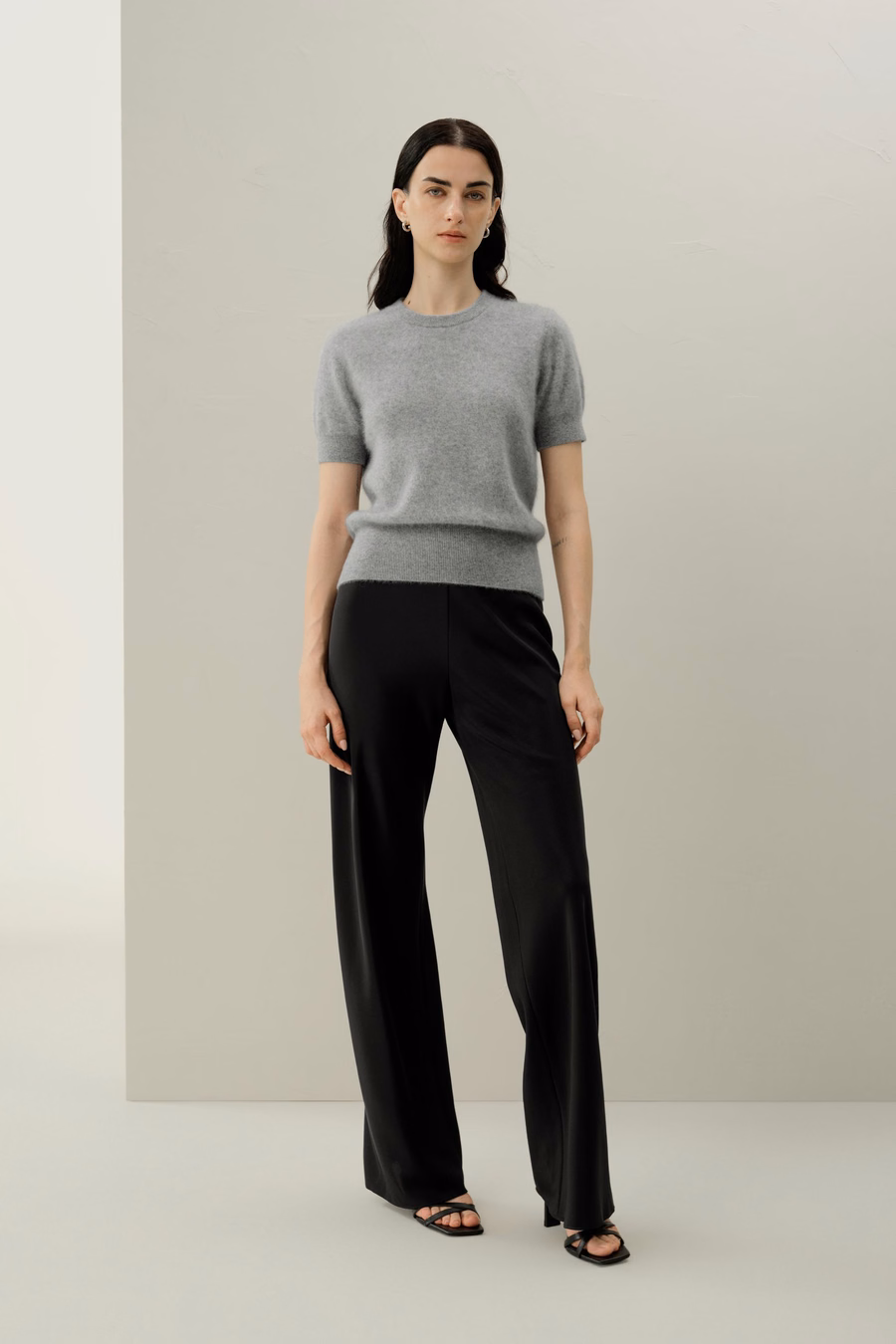 Maglione in Cashmere Spazzolato a Maniche Corte