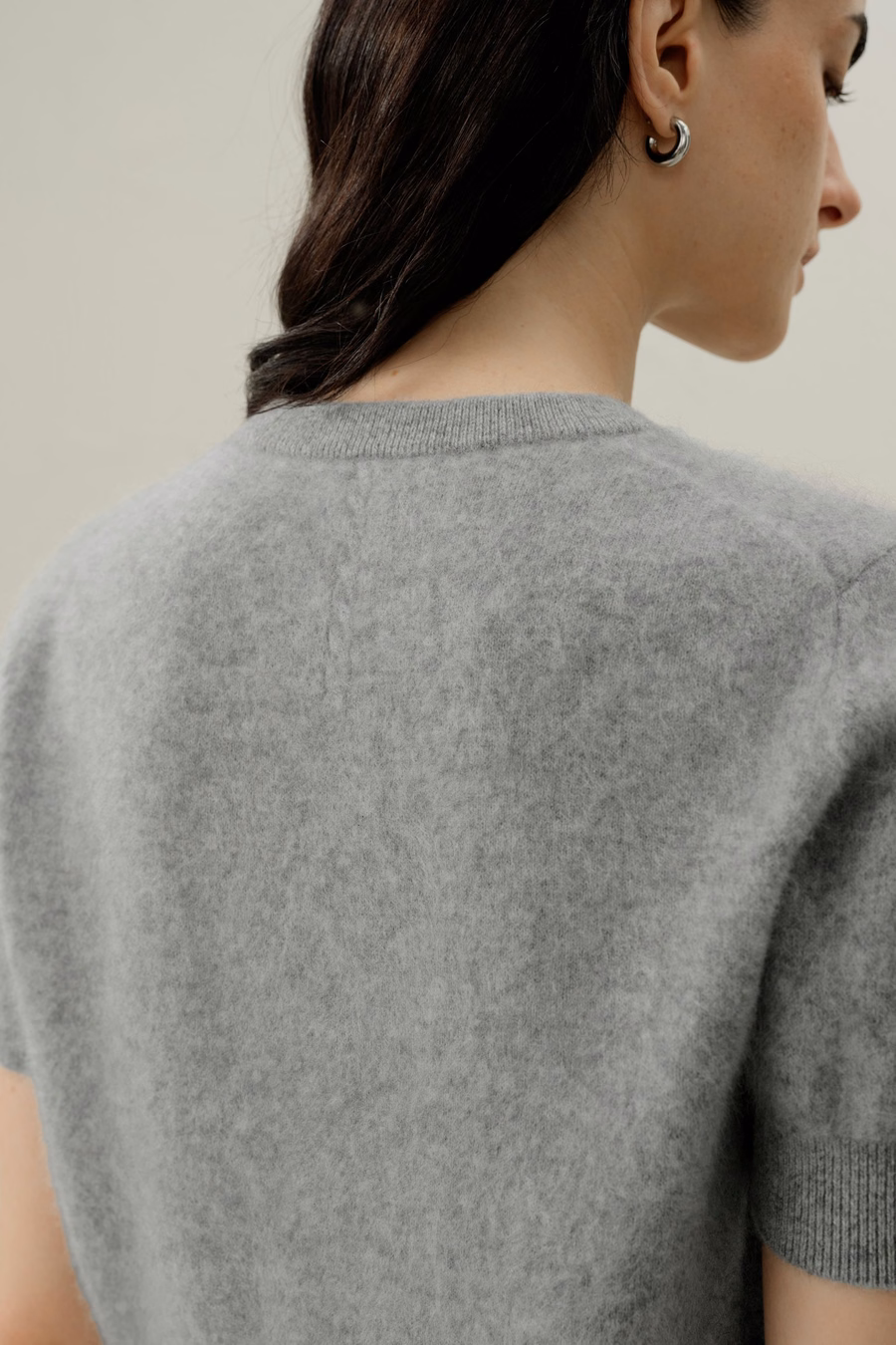 Maglione in Cashmere Spazzolato a Maniche Corte