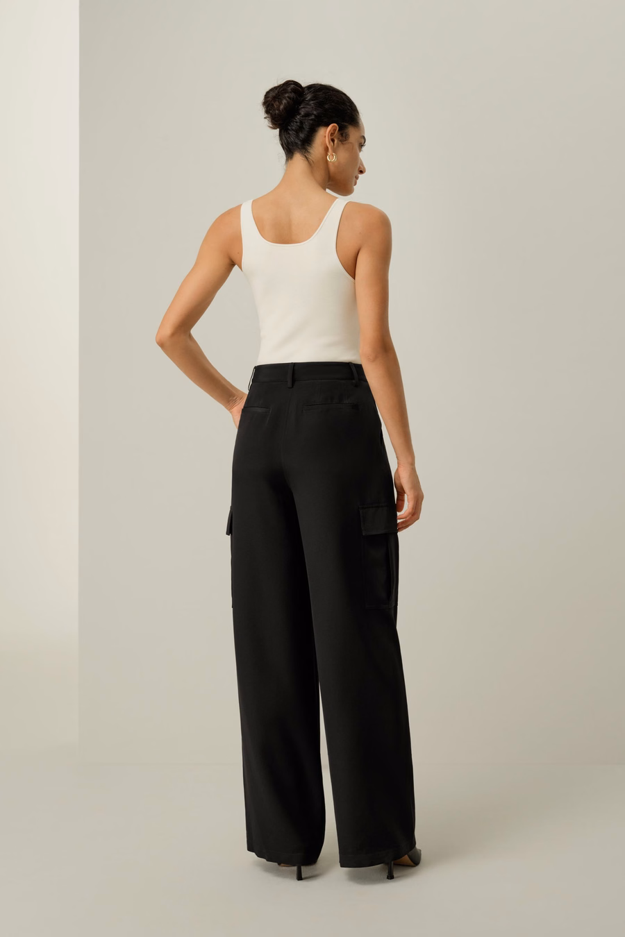 Pantaloni cargo in seta crêpe