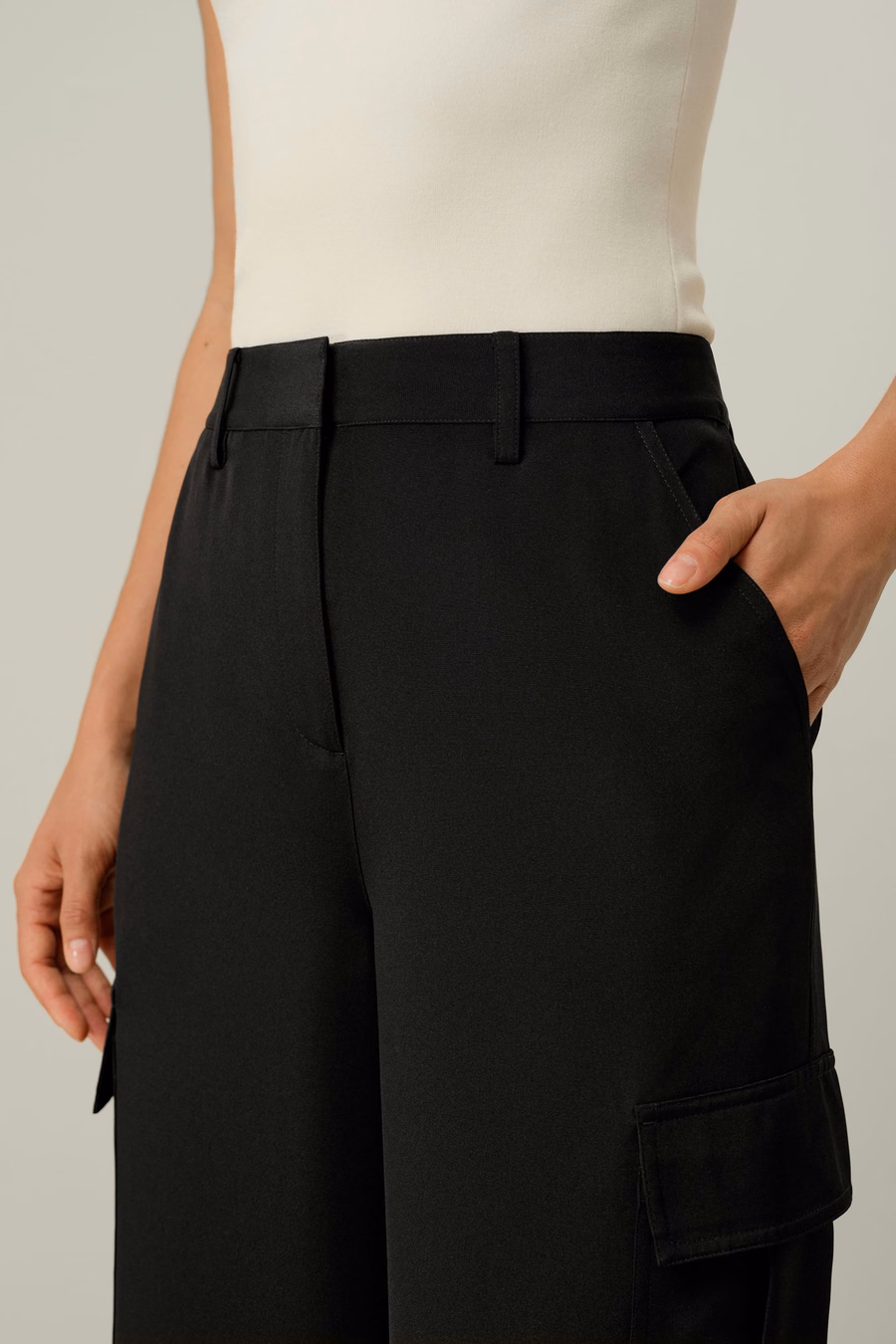 Pantaloni cargo in seta crêpe