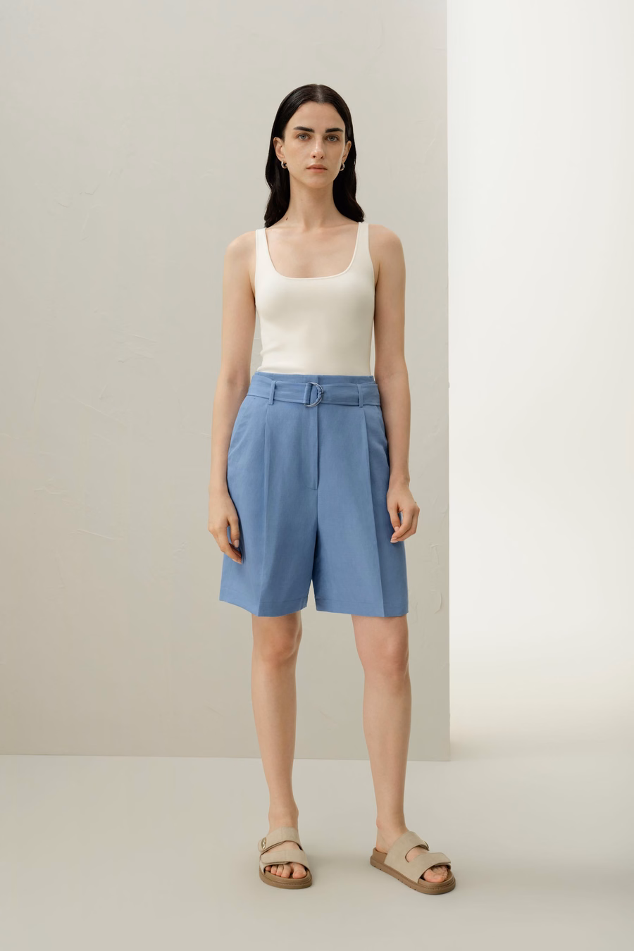 Short in Seta e Lino con Cintura