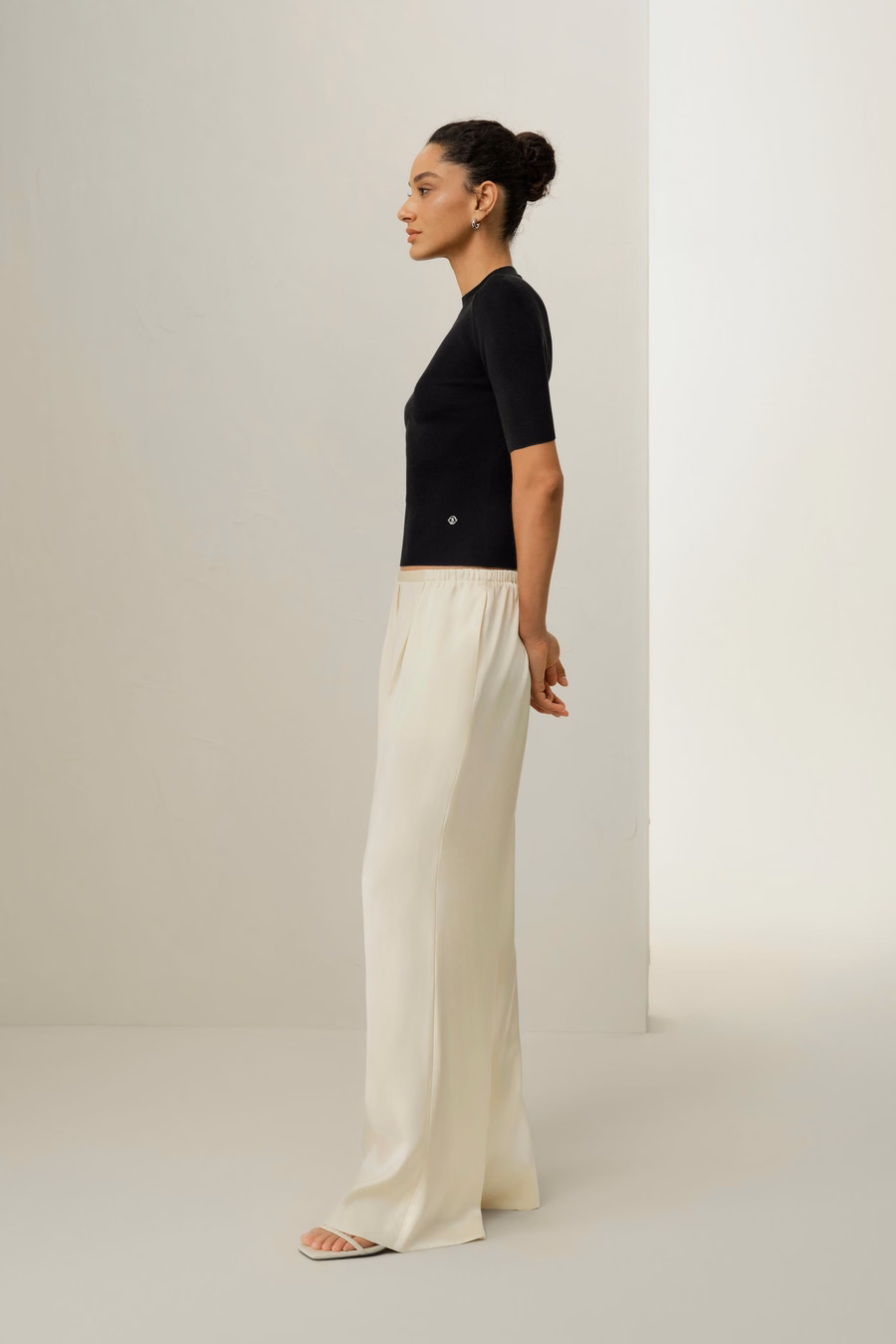 Top in maglia slim-fit in seta e cotone senza soluzione di continuità