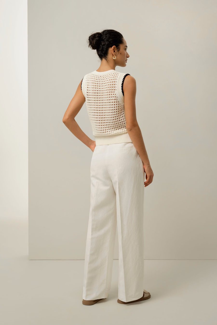Toscana Pointelle Embroidered Vest