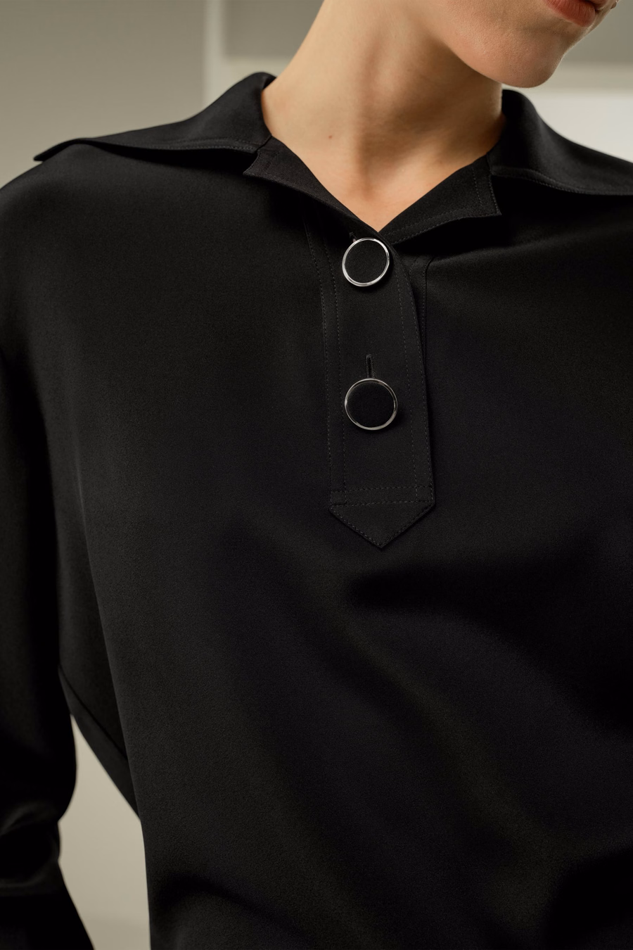 Blusa in Seta Stretch di Lusso
