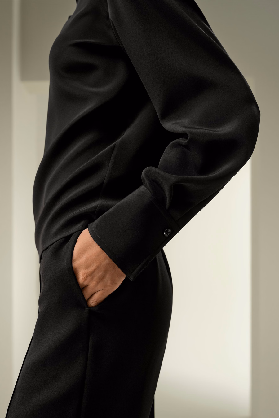 Blusa in Seta Stretch di Lusso