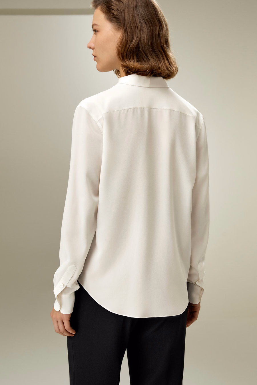 Blusa con Papillon in Seta