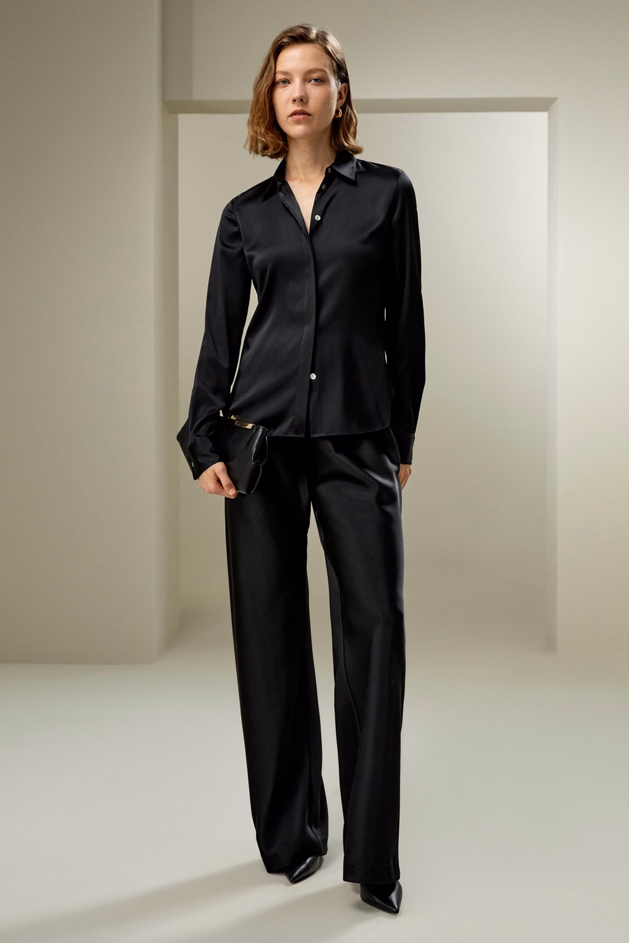 Camicia in seta dalla silhouette elegante