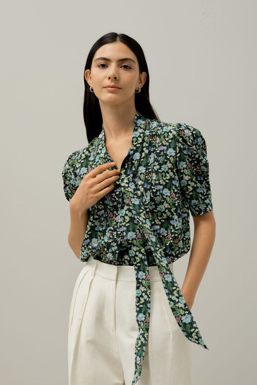 Blusa a maniche a sbuffo - Realizzata con Tessuto Liberty