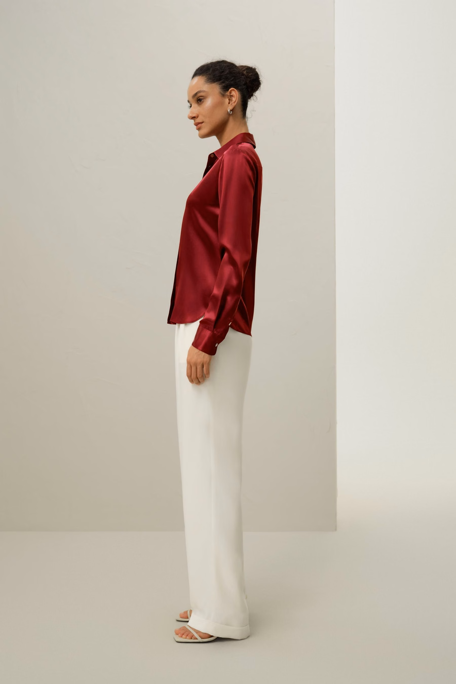 Camicia in seta dalla silhouette elegante