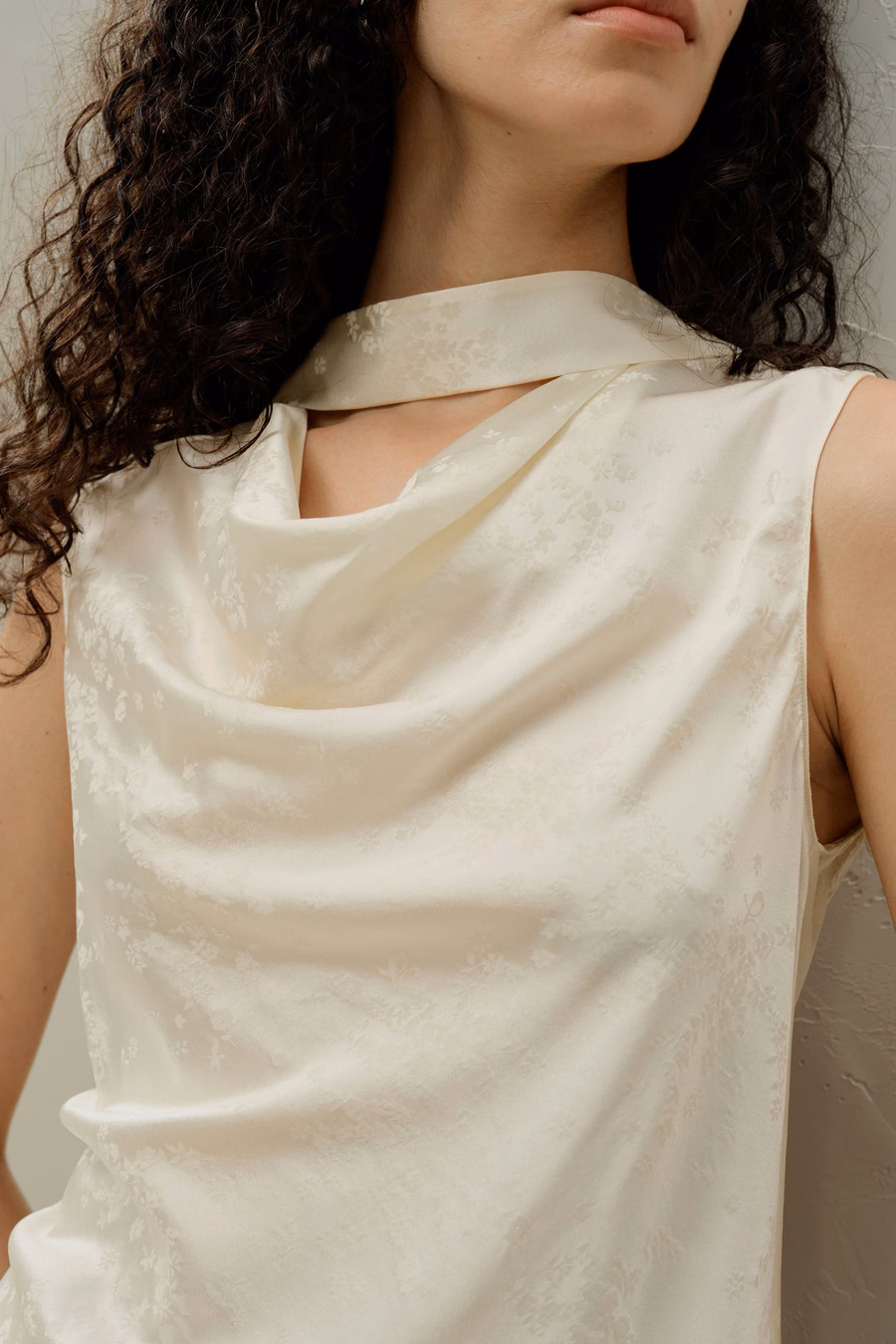 YING Top in Seta Jacquard