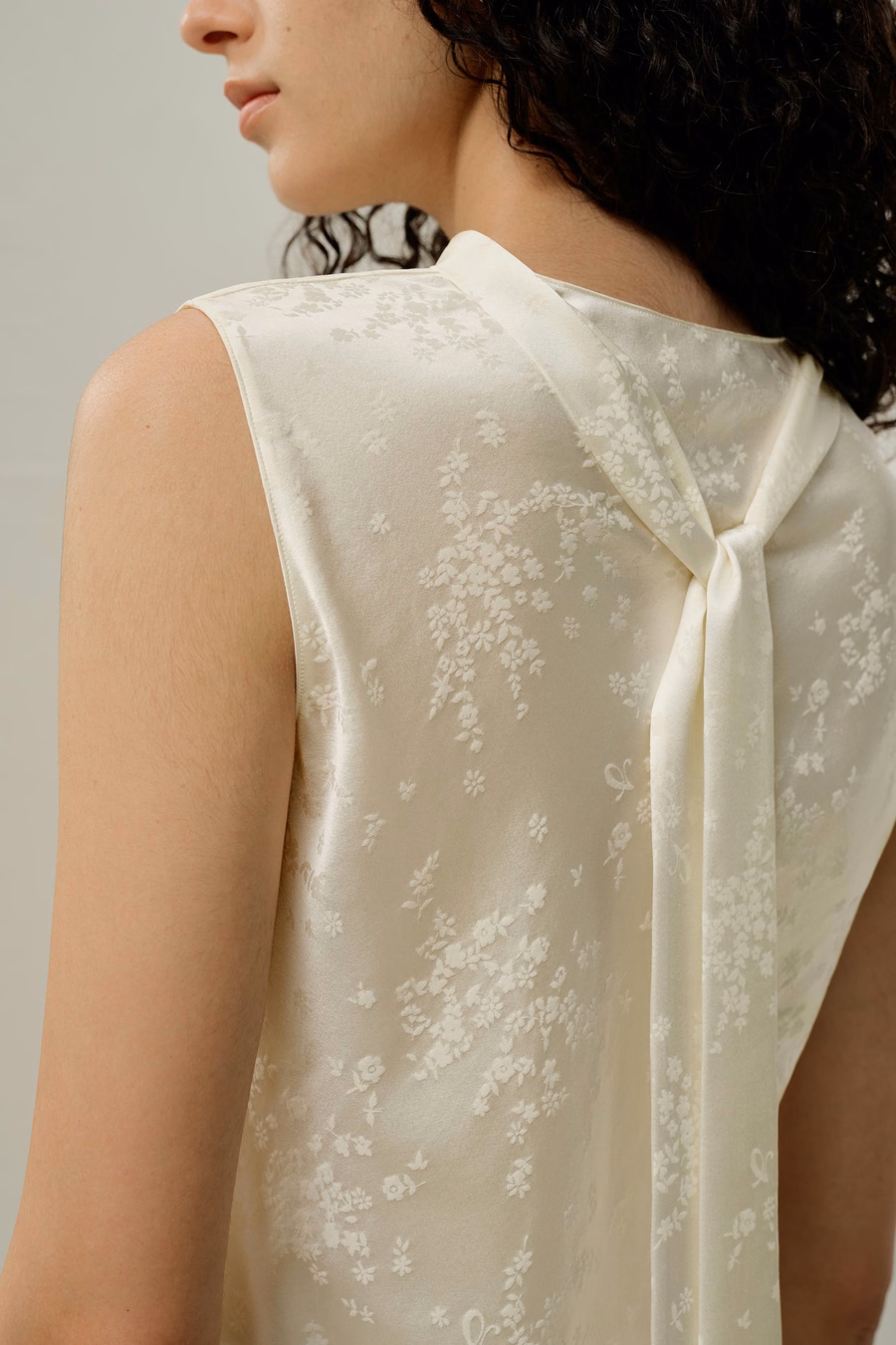 YING Top in Seta Jacquard