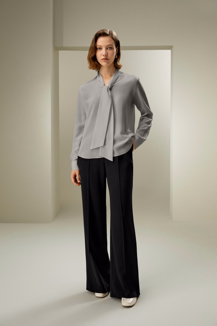 Blusa con Papillon in Seta