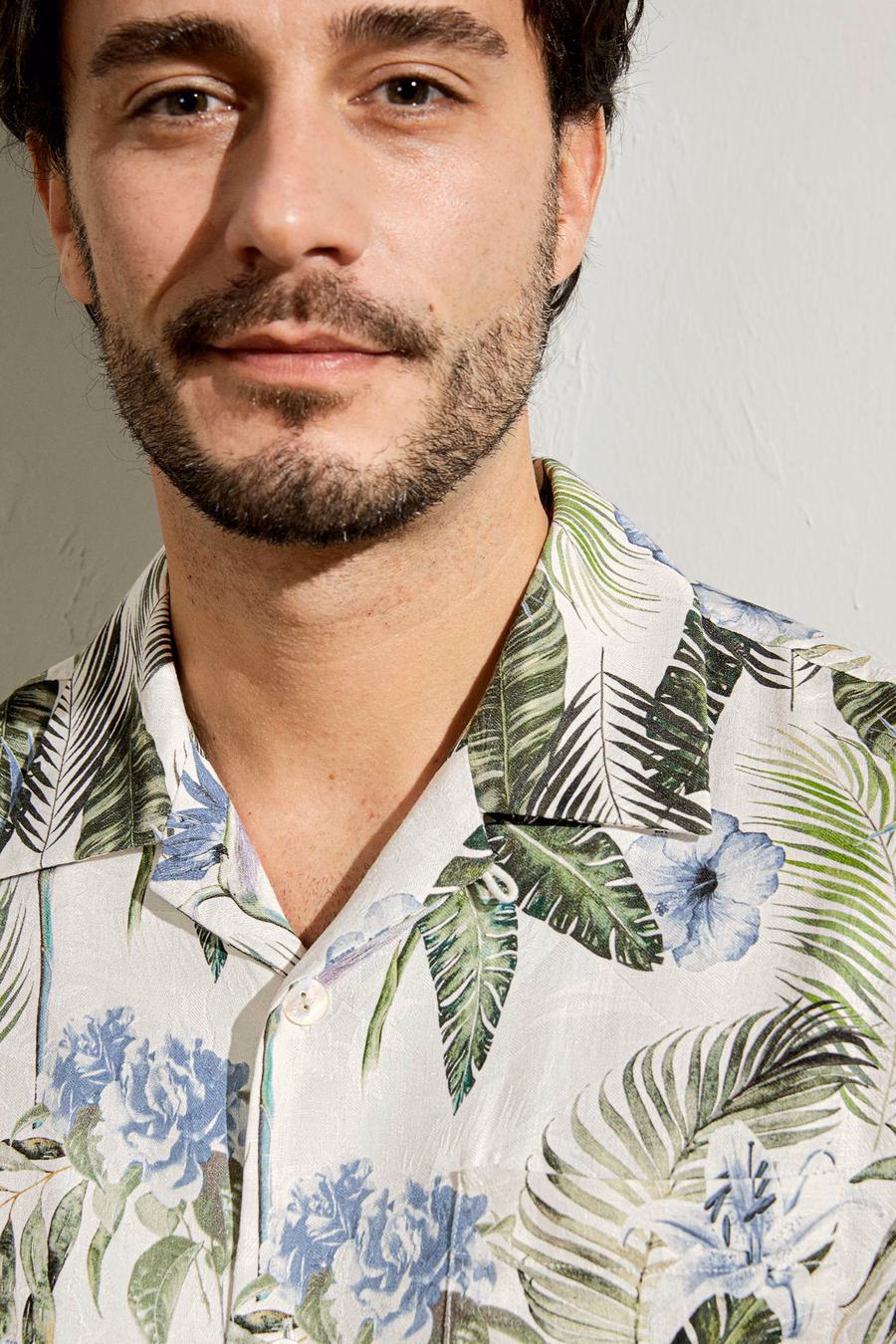 Camicia tropicale per crociera hawaiana