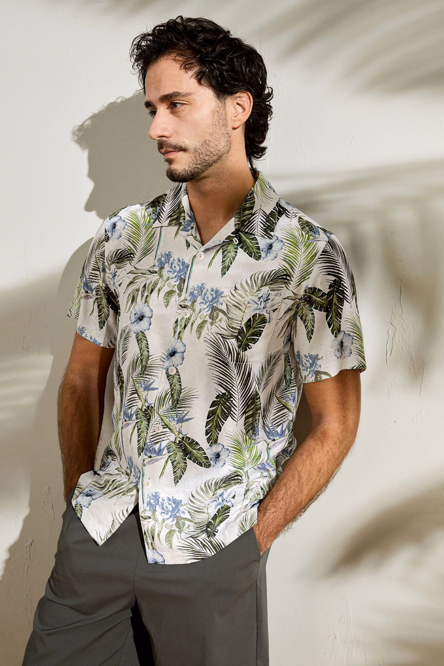 Camicia tropicale per crociera hawaiana