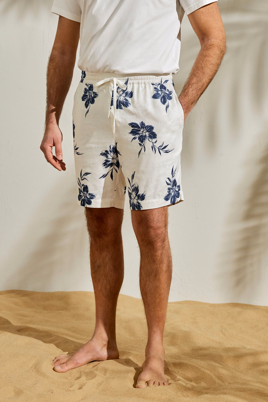 Hawaiian Cruise Lily Shorts