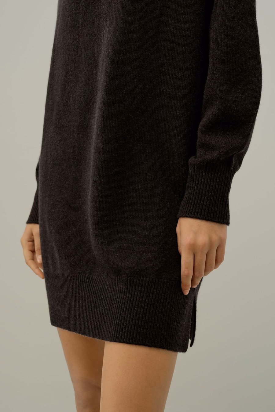 Vestito a Maglia con Collo Alto in Lana e Cashmere