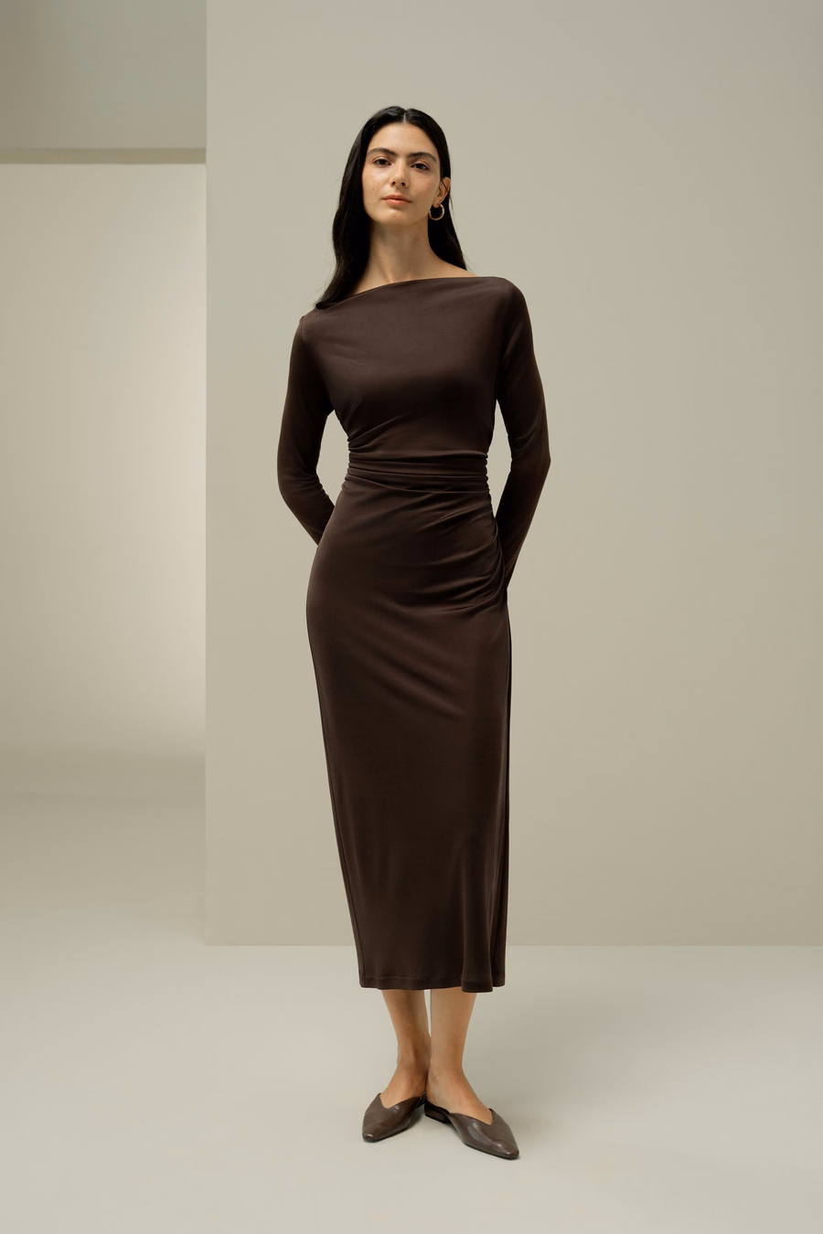 Elegante Abito Midi in Jersey di Seta