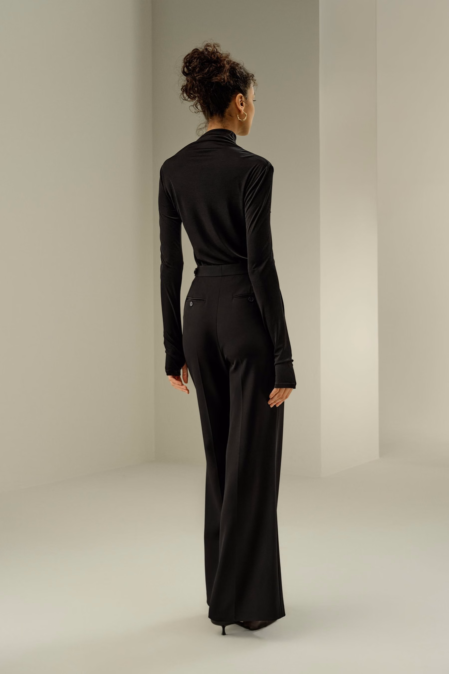 Maglia Slim Fit in Jersey di Seta con Maniche Lunghe