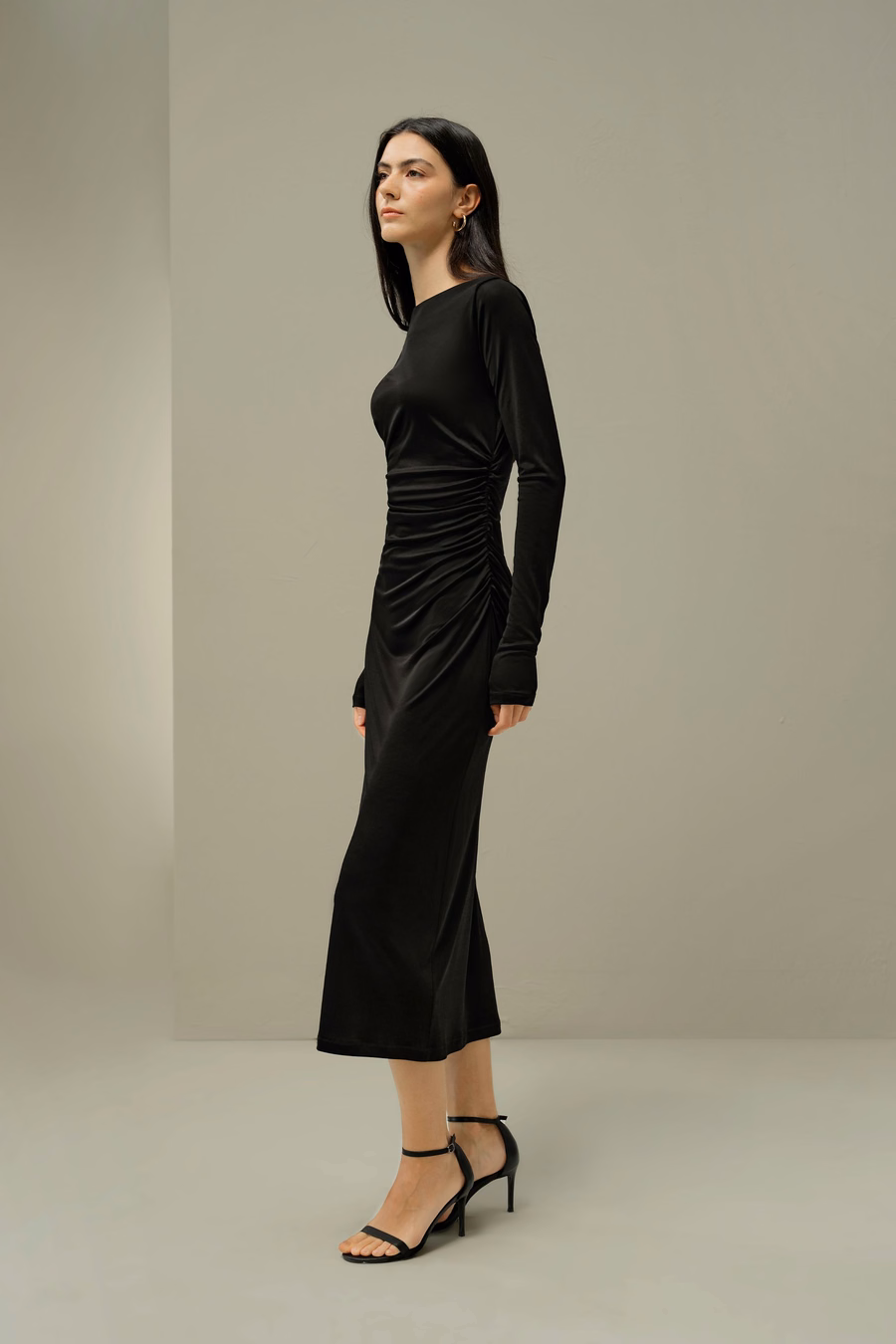 Elegante Abito Midi in Jersey di Seta