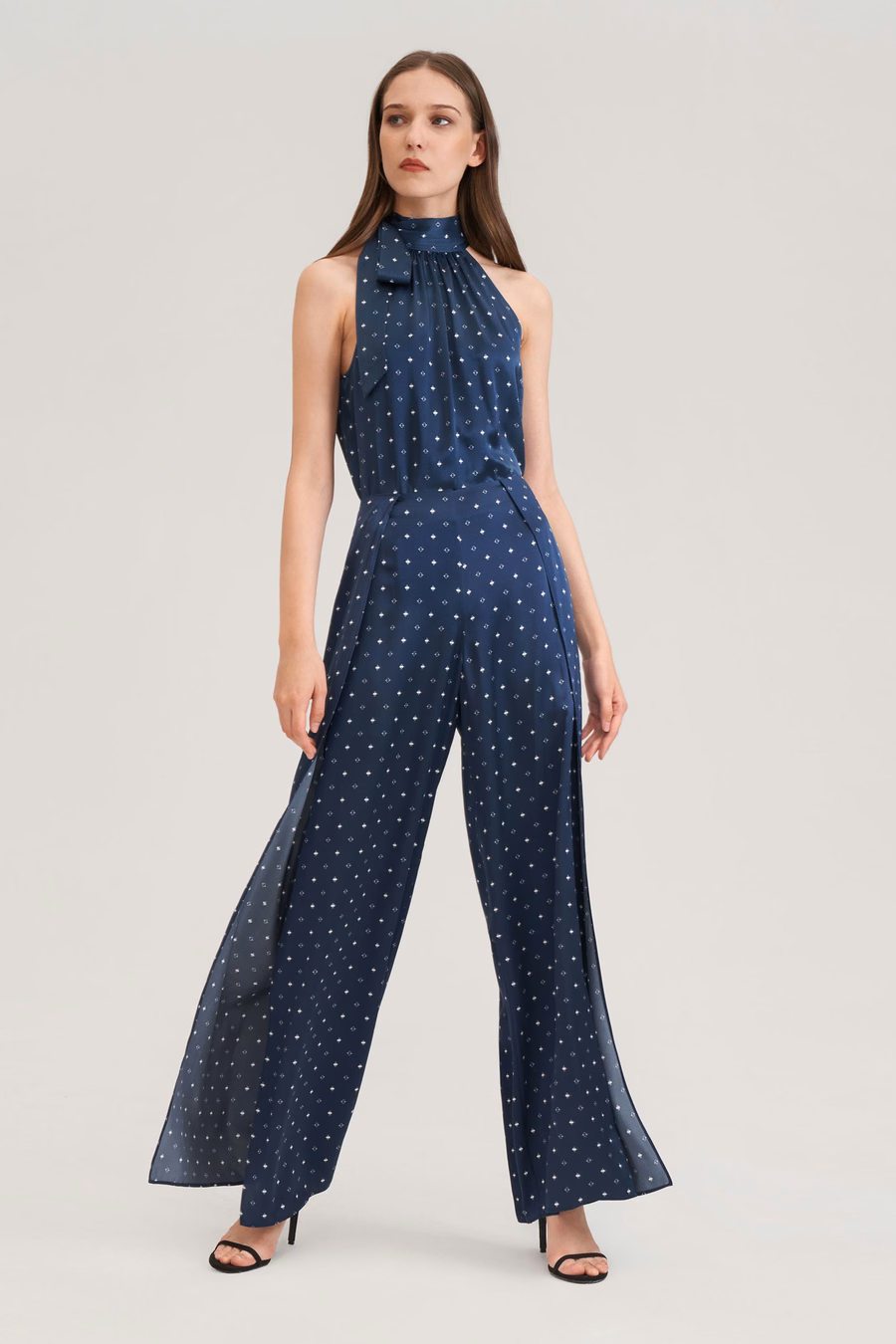 Camiseta in seta con scollo all'americana