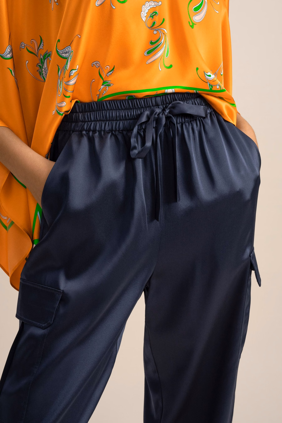 Pantaloni di seta safari