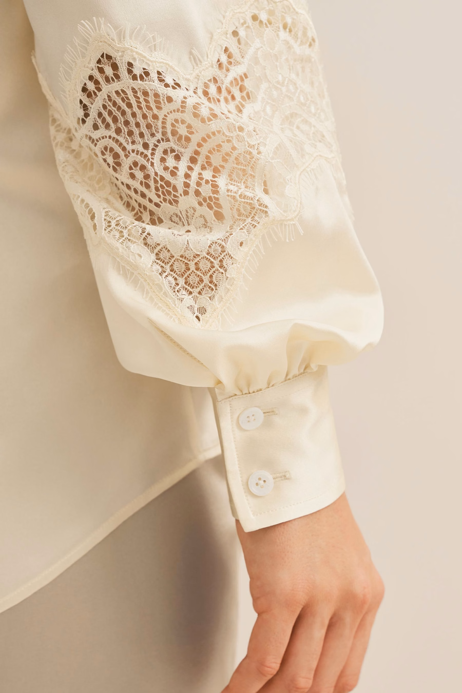 Blusa in pizzo Armeria