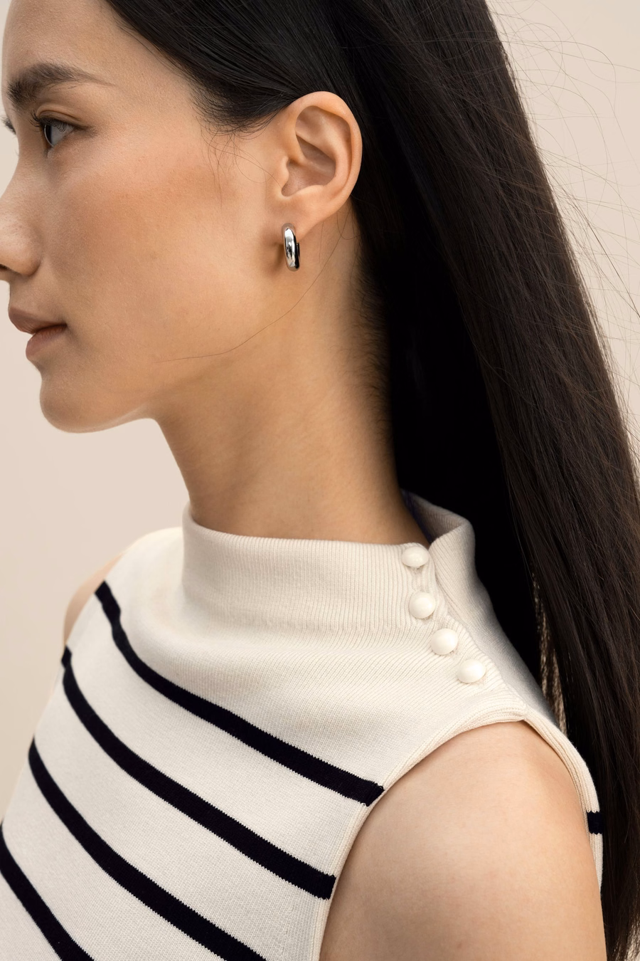Maglione corto in seta filata a righe