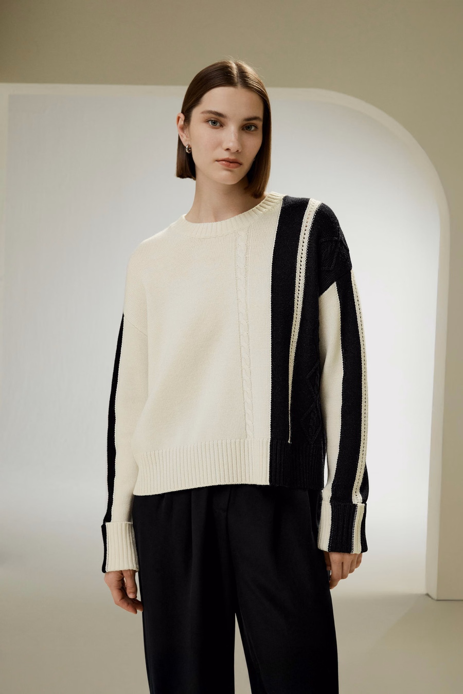 Maglione in lana a righe bicolor