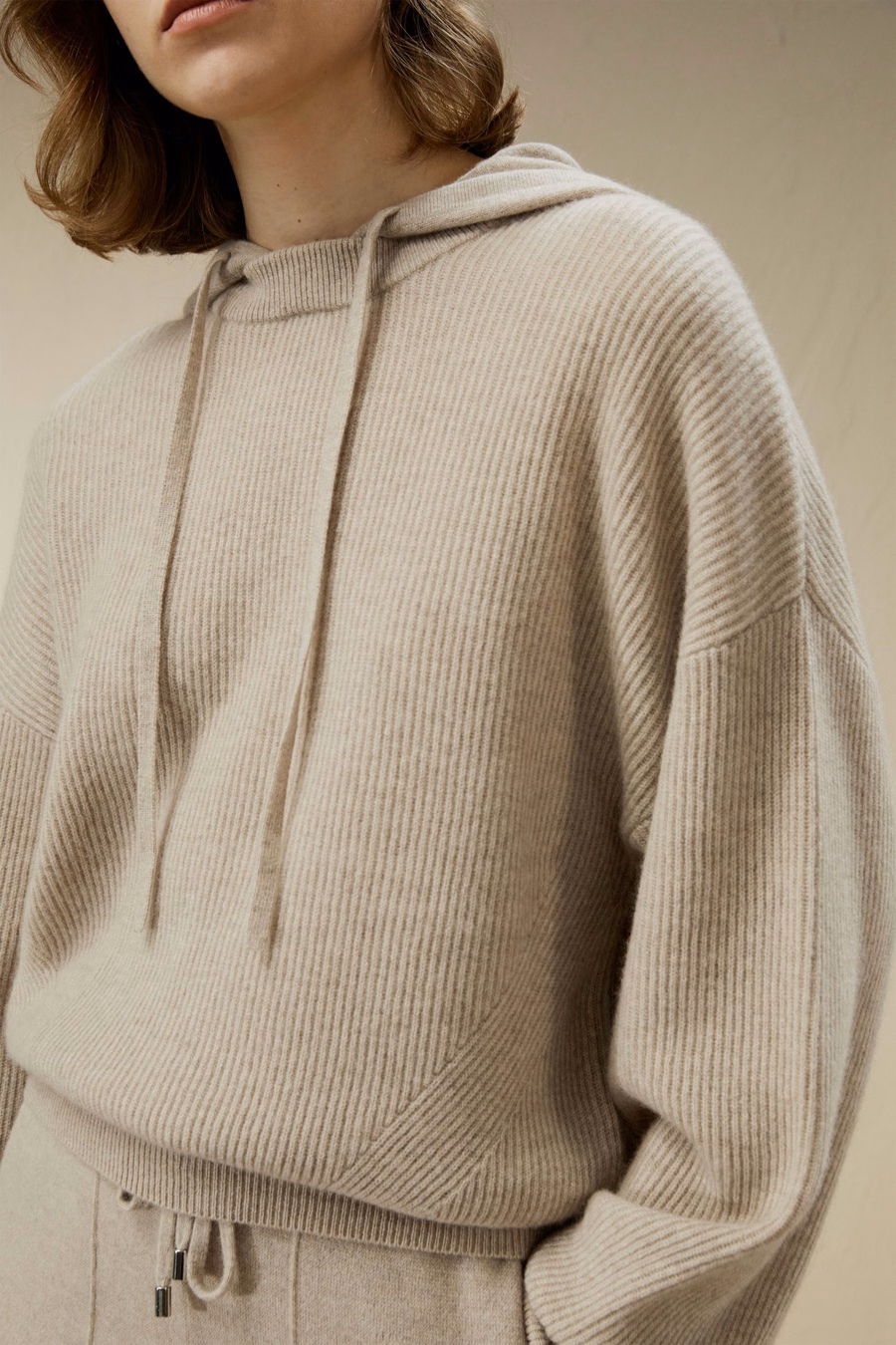 Eshe 2-in-1 Cashmere Staccabile Hoodie