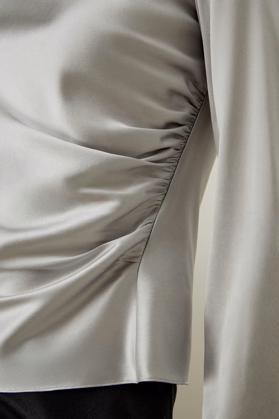 Blusa in Seta a Onde Oblique