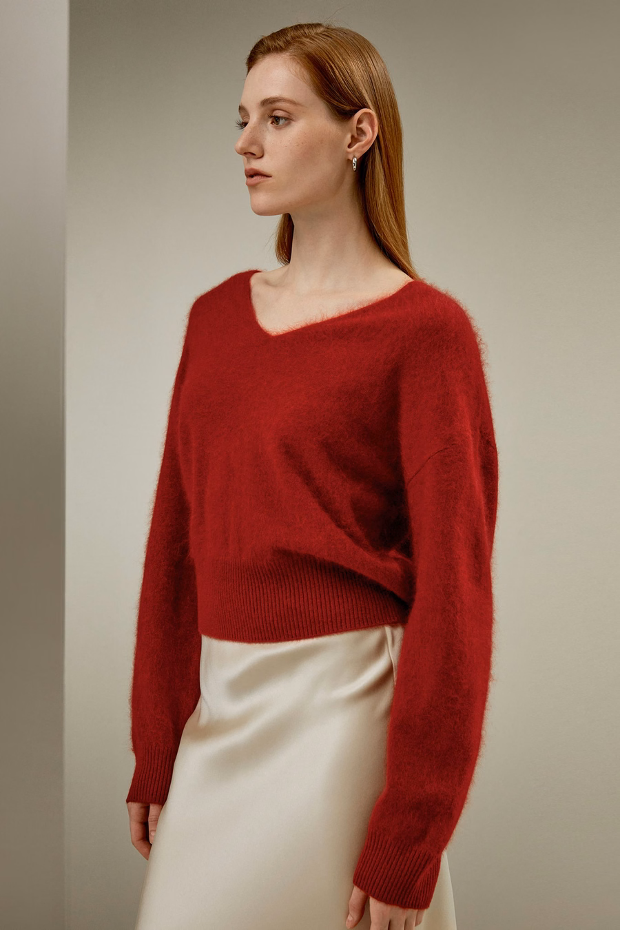 Pull in cashmere con scollo a V spazzolato