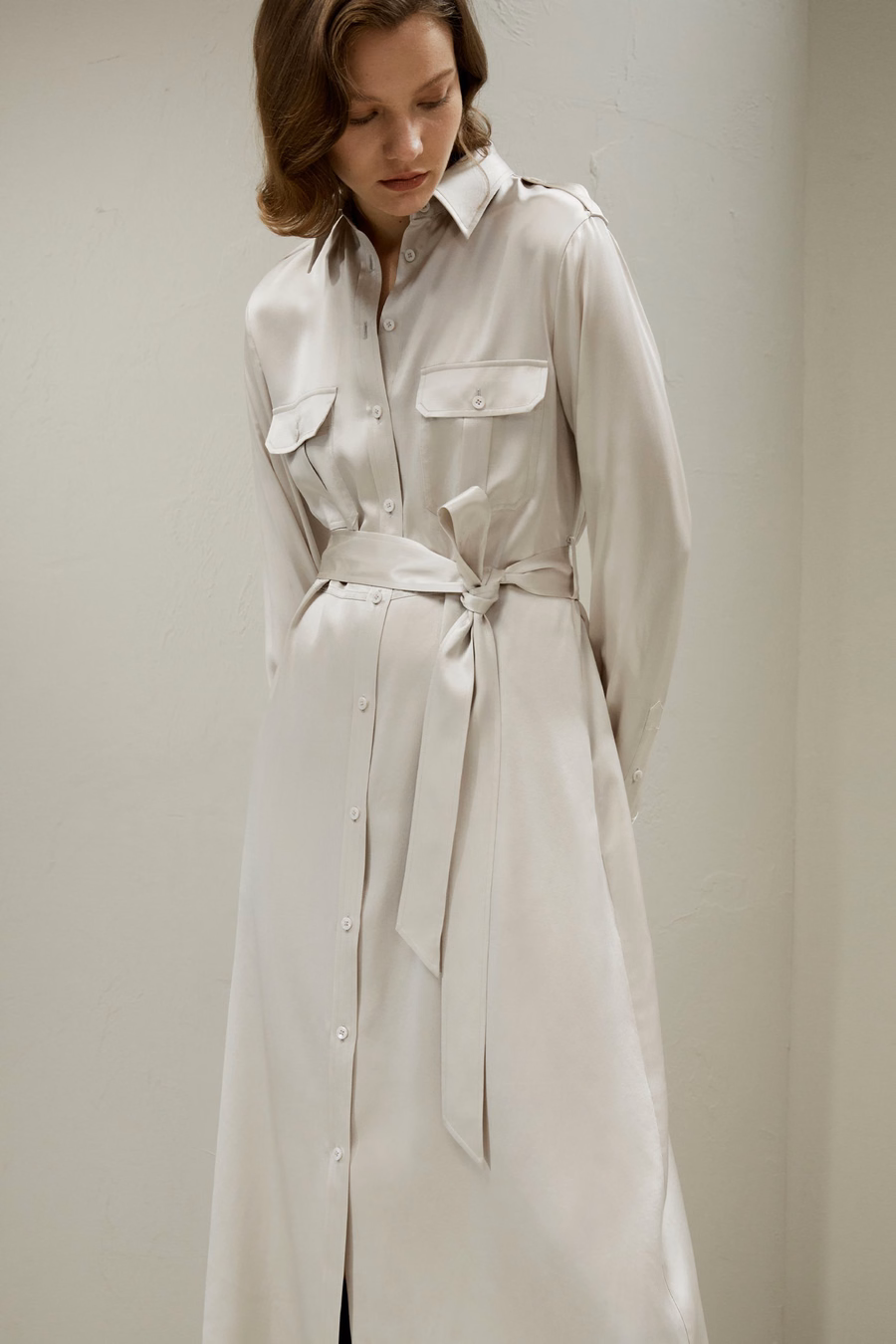 Abito Camicia Midi in Seta Stile Trench