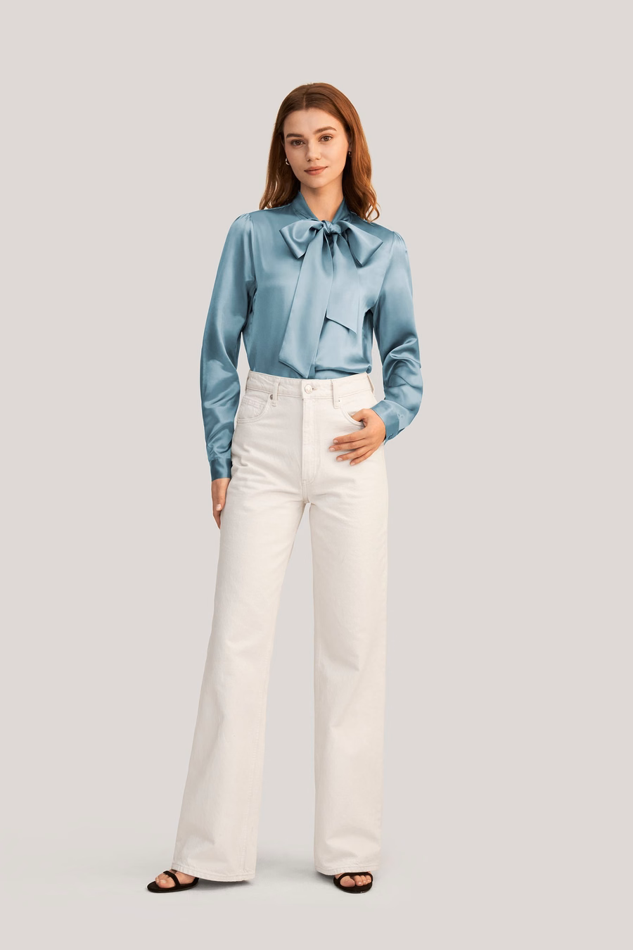 Donna Blusa in Seta con Fiocco
