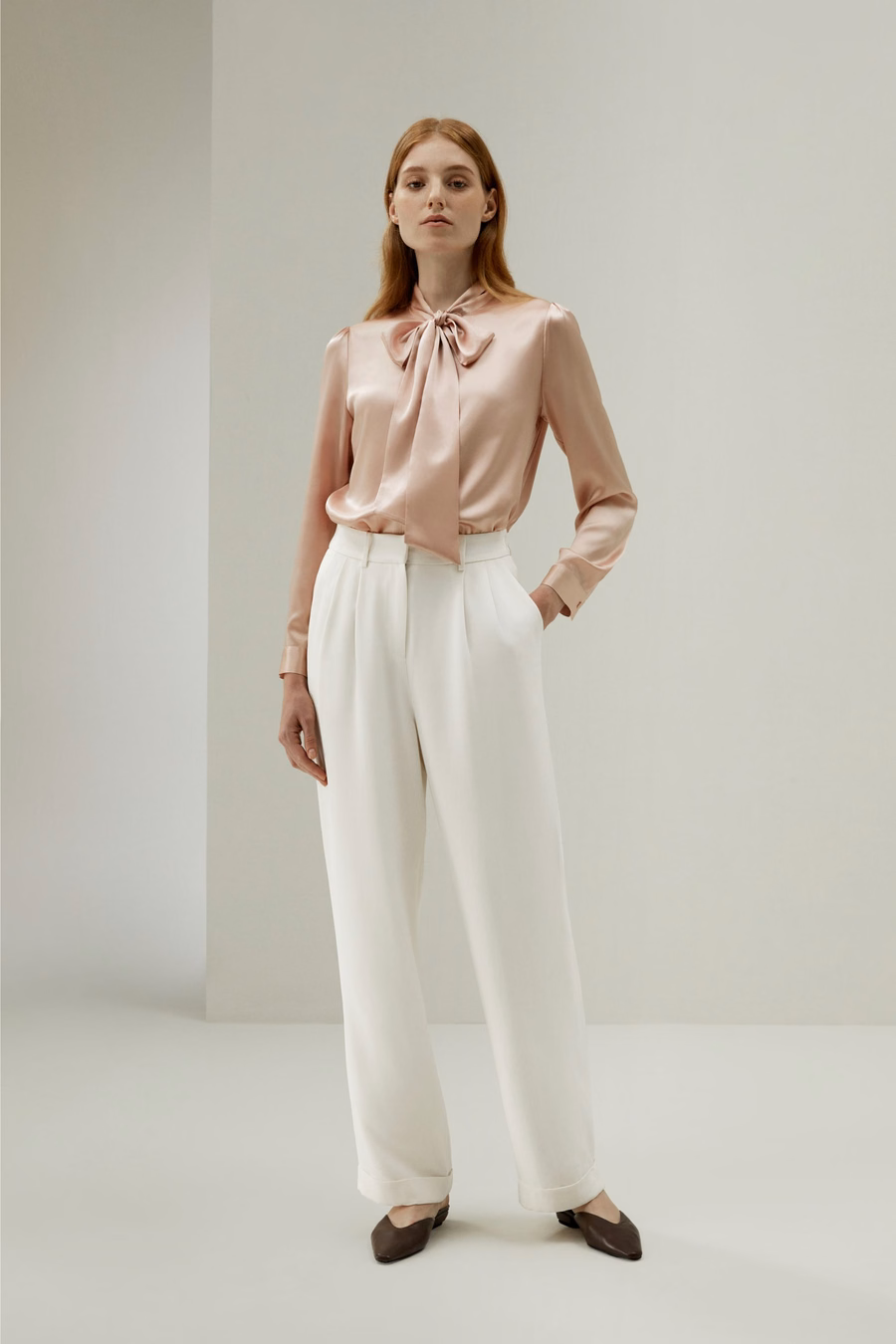 Donna Blusa in Seta con Fiocco