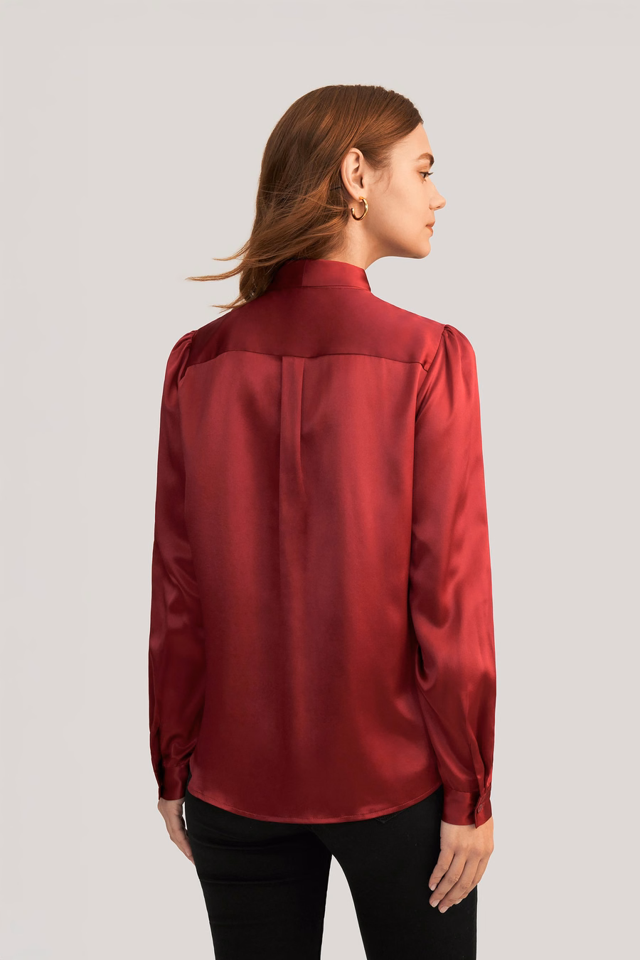 Donna Blusa in Seta con Fiocco