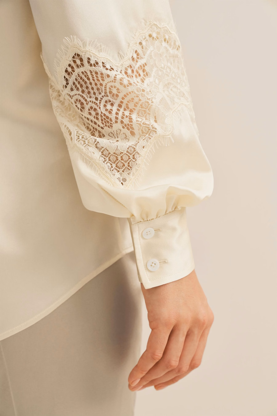 Blusa in pizzo Armeria