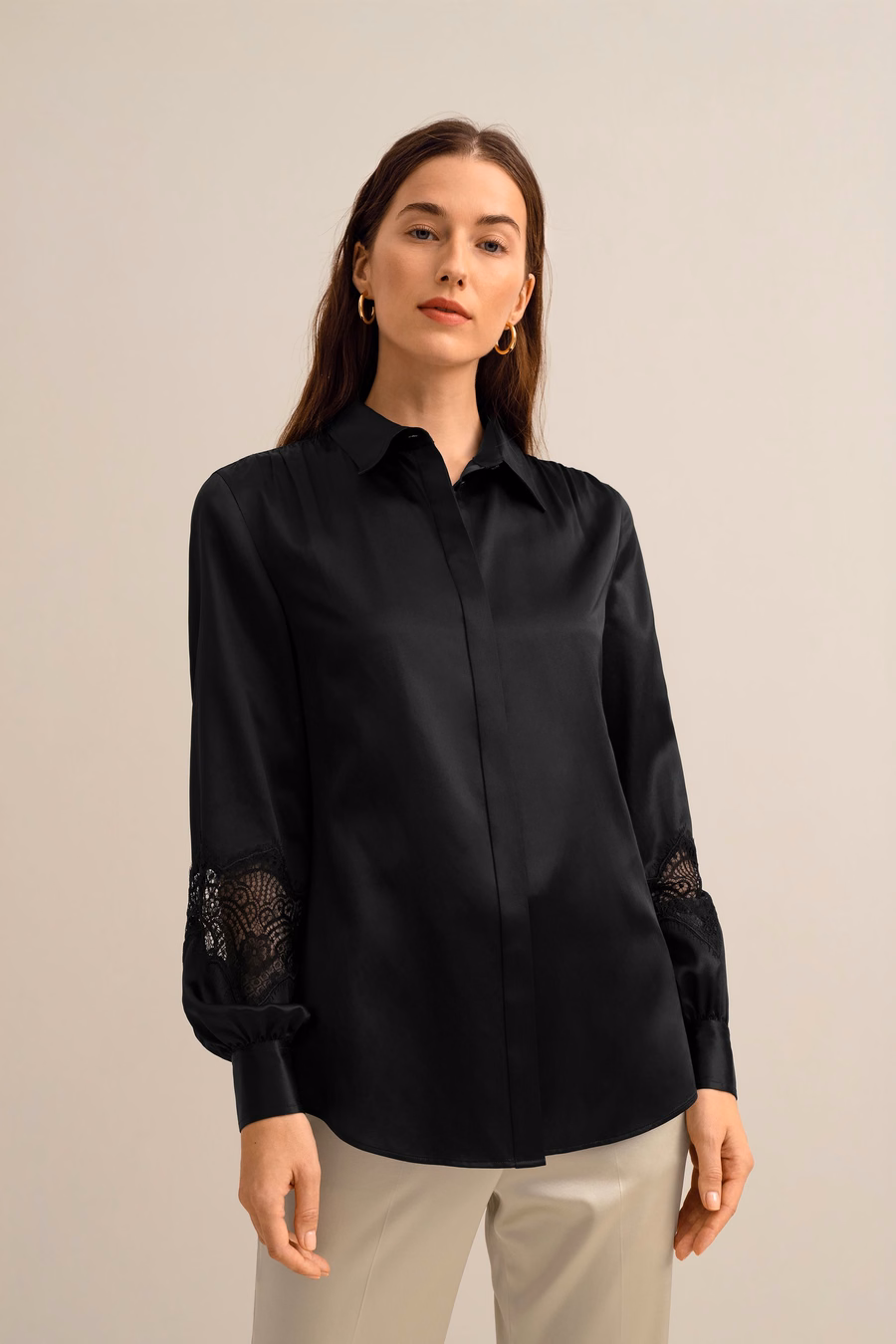 Blusa in pizzo Armeria