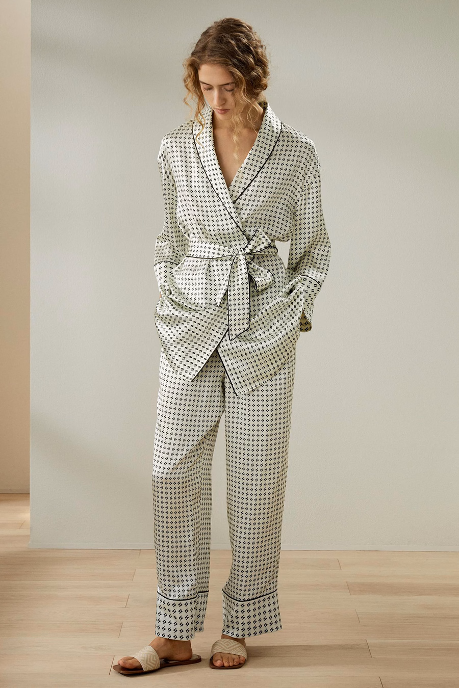 Robe Pena con Pantaloni