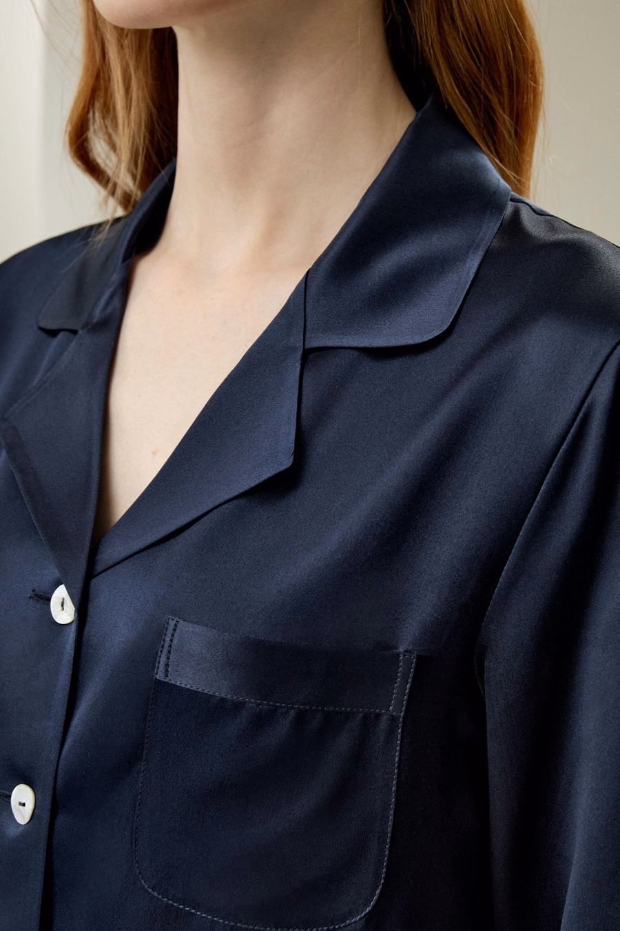 Completo di Pigiama in Seta per Donne