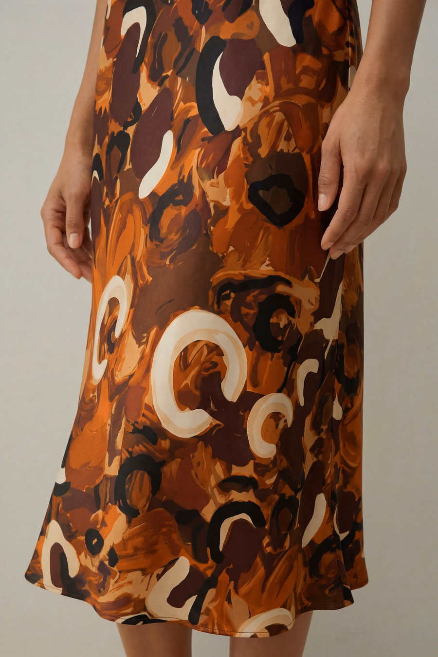 Maxi Vestito da Notte in Seta Minimalista