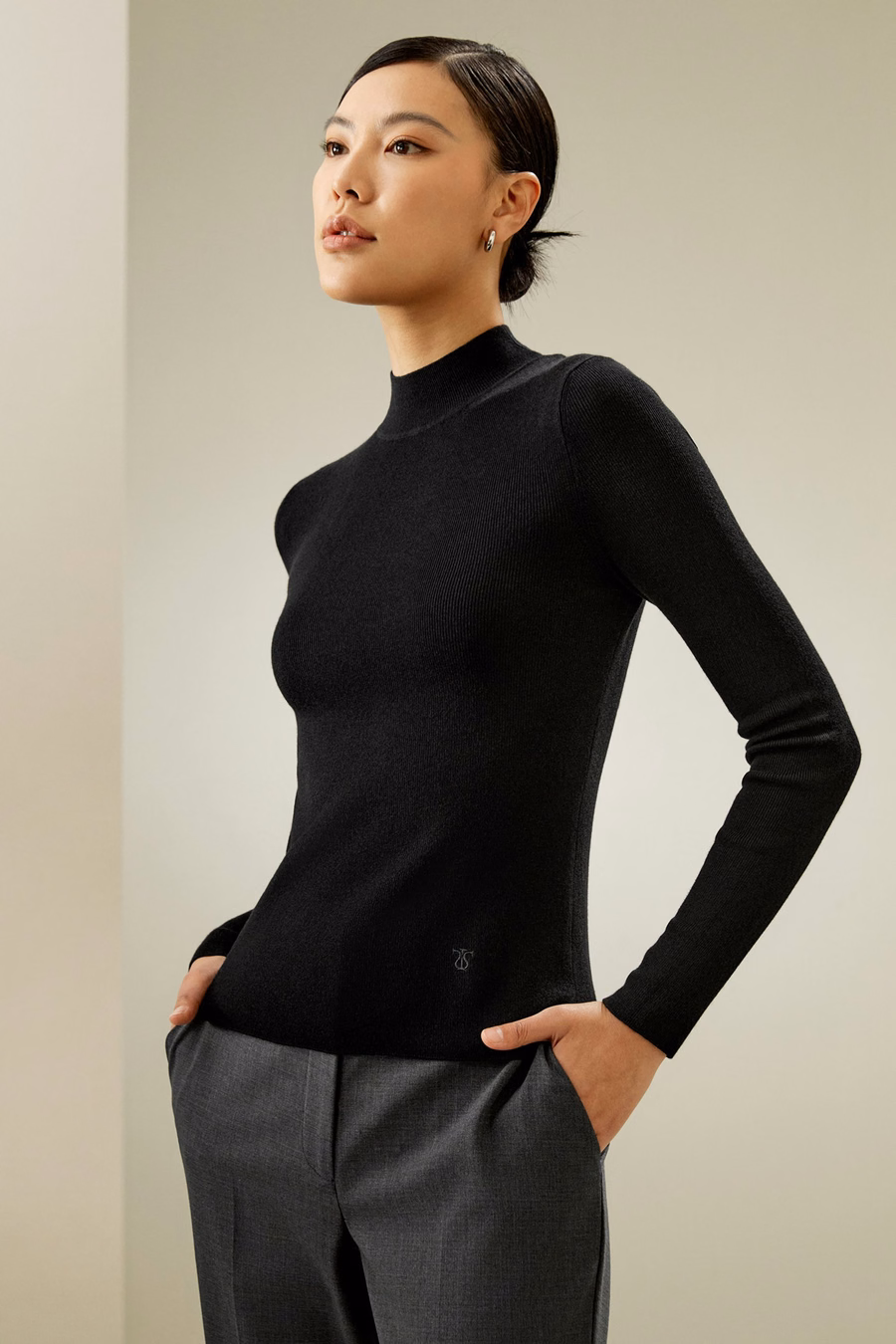 Top essenziale in misto cashmere