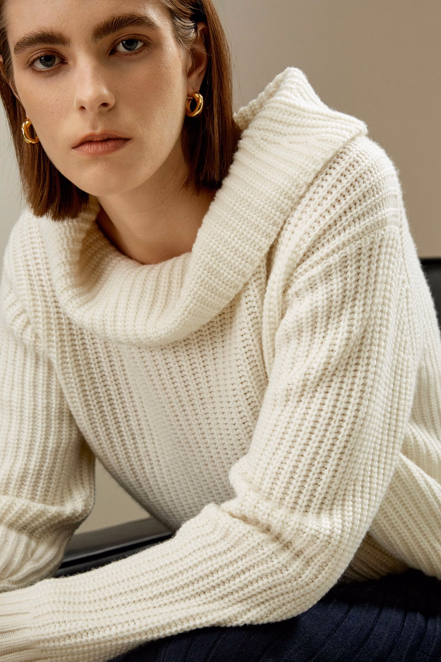 Maglione con Collo Ampio