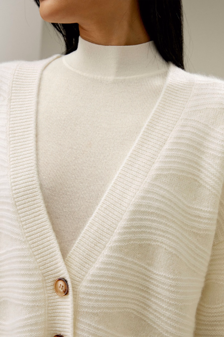 Cardigan in cashmere effetto increspato