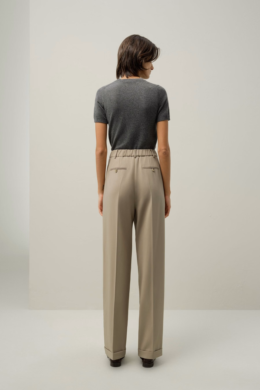Pantaloni Versatil a gamba dritta in seta e lana