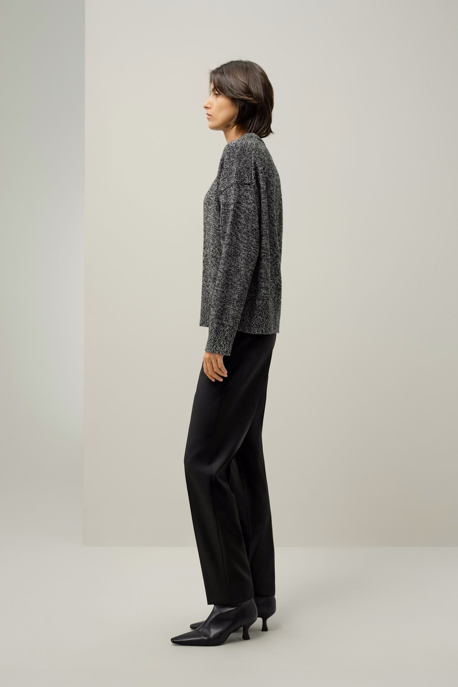 Maglione in Lana-Cashmere con Collo Rotondo Oversized