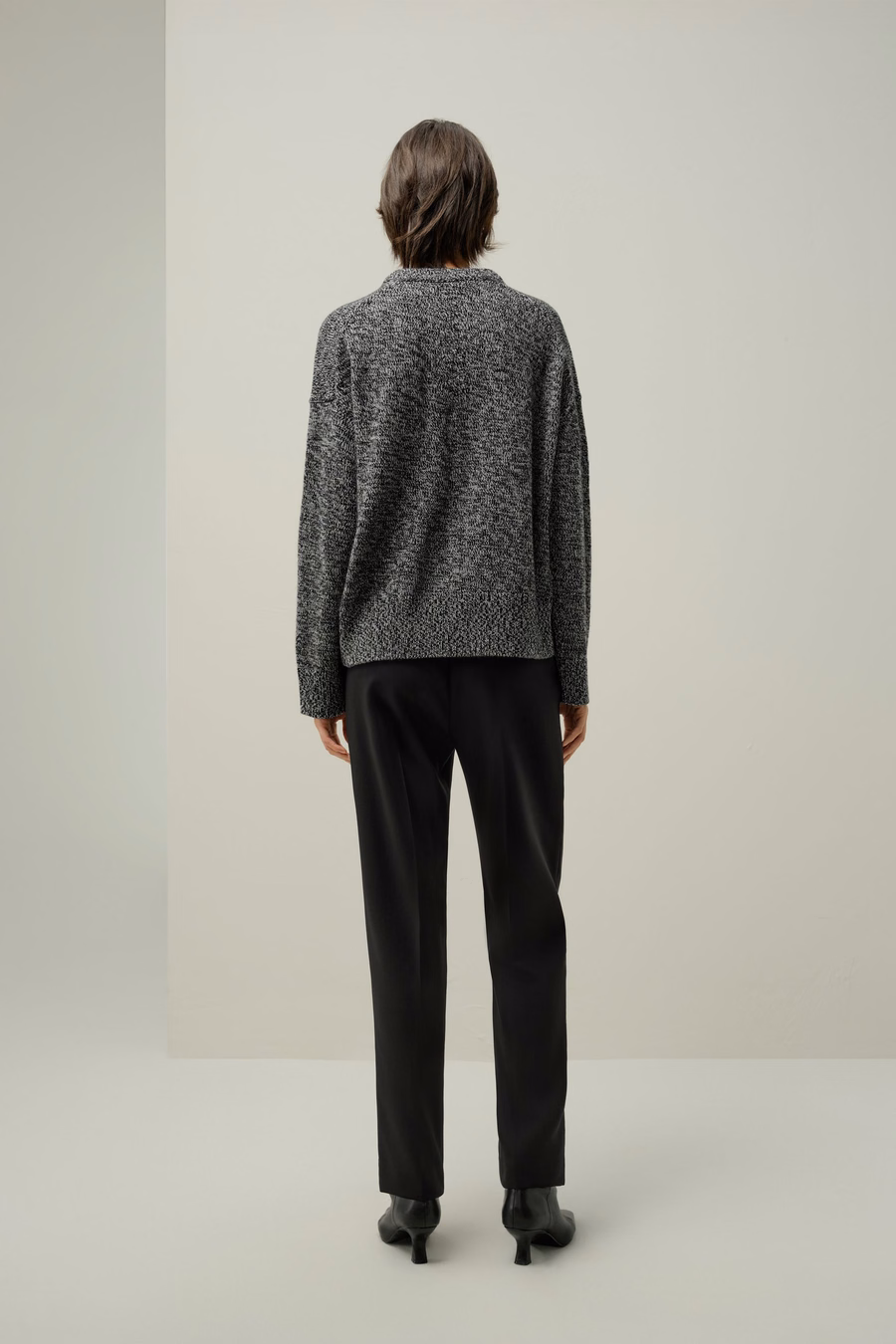 Maglione in Lana-Cashmere con Collo Rotondo Oversized