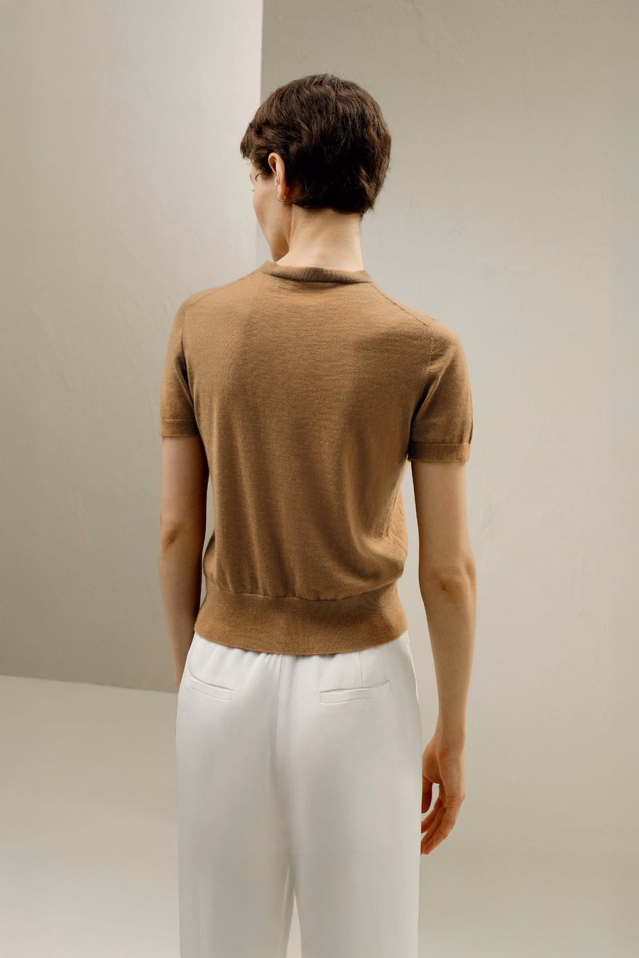 Maglione in cashmere con scollo rotondo