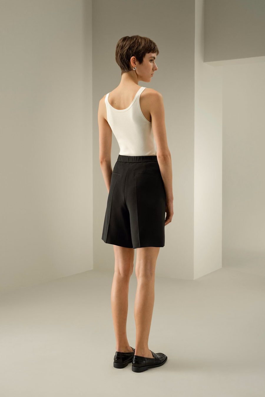 Shorts lucidi in seta-lana